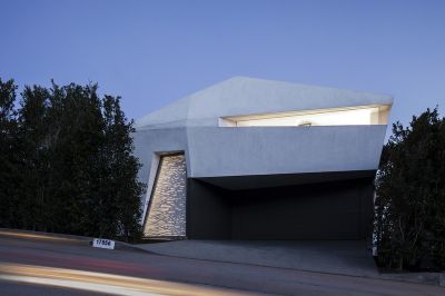 Жилой дом от Patrick Tighe Architecture. Малибу, США.